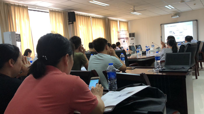 安徽大學日本島津表面分析産品技術交流會